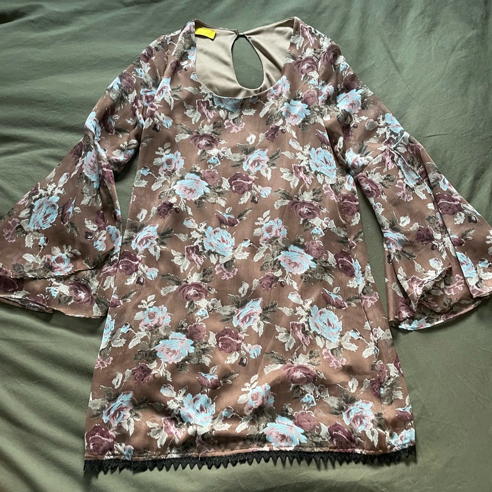 dee elle Bell Sleeve Purple Floral Dress